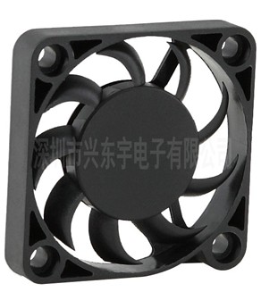 安防設備散熱風扇給你創(chuàng)造世外桃源